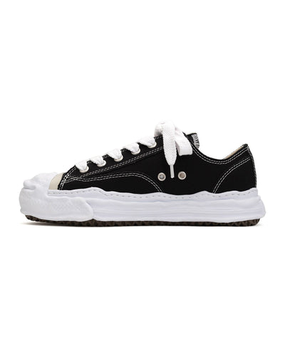 "Aeson Low Top" Sneaker